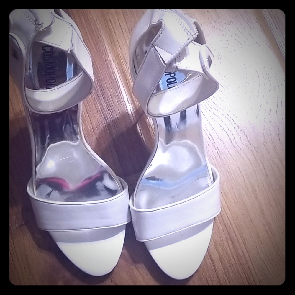 High  heel open toe straps